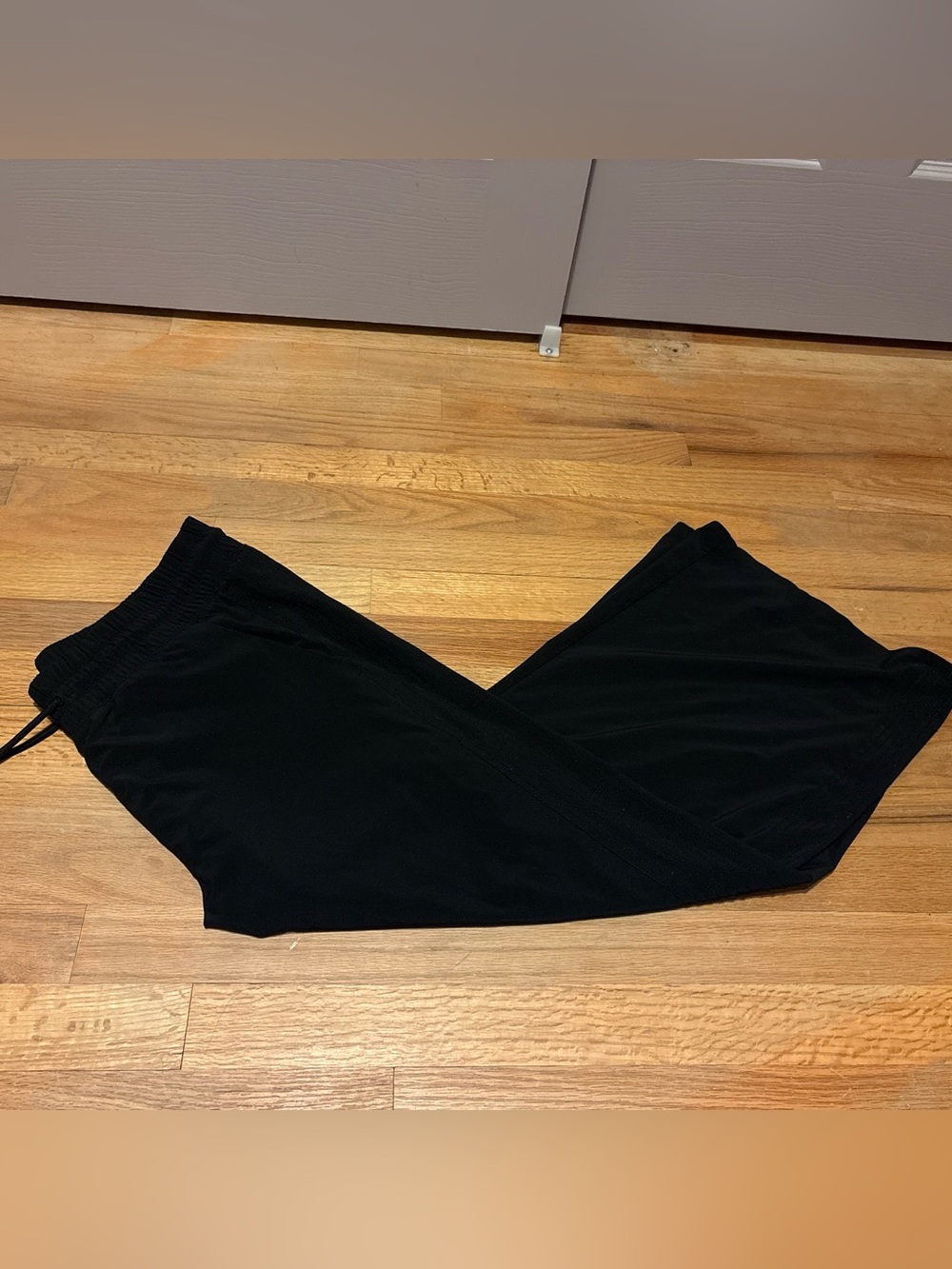 Black Pull-On Wide Leg Crop Pants